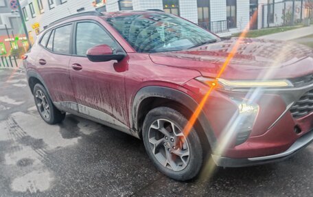 Chevrolet Trax, 2024 год, 1 700 000 рублей, 2 фотография