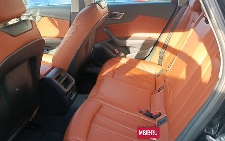 Audi A4, 2017 год, 2 400 000 рублей, 14 фотография