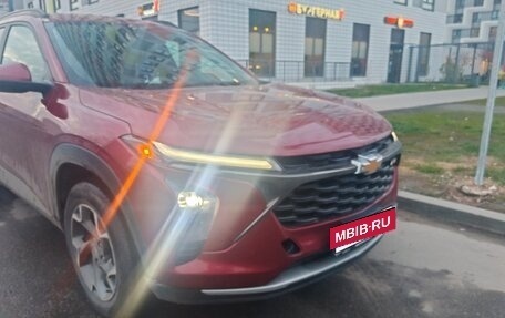 Chevrolet Trax, 2024 год, 1 700 000 рублей, 4 фотография
