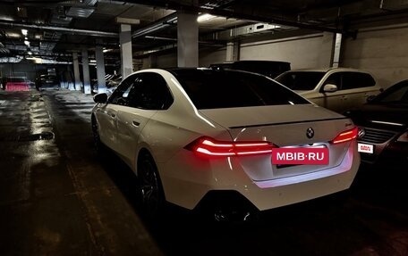 BMW 5 серия, 2023 год, 6 850 000 рублей, 5 фотография