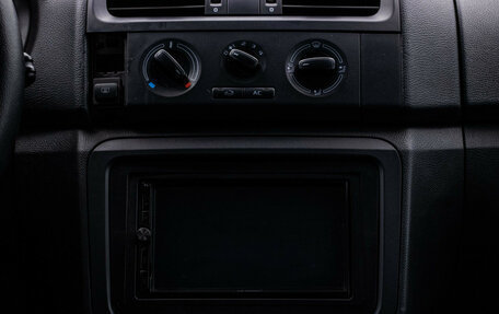Skoda Fabia II, 2012 год, 420 000 рублей, 14 фотография