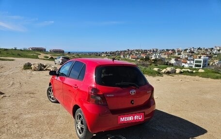Toyota Yaris III рестайлинг, 2007 год, 420 000 рублей, 4 фотография