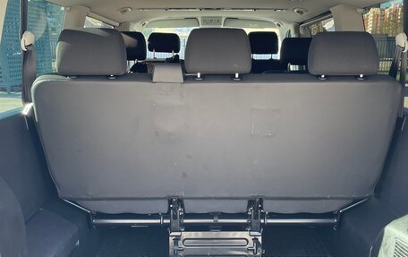 Volkswagen Caravelle T6 рестайлинг, 2018 год, 3 400 000 рублей, 14 фотография