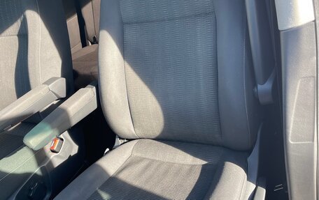 Volkswagen Caravelle T6 рестайлинг, 2018 год, 3 400 000 рублей, 16 фотография