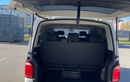 Volkswagen Caravelle T6 рестайлинг, 2018 год, 3 400 000 рублей, 13 фотография