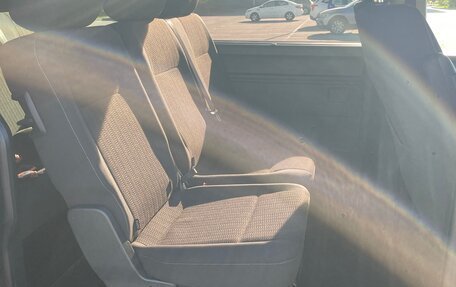 Volkswagen Caravelle T6 рестайлинг, 2018 год, 3 400 000 рублей, 23 фотография