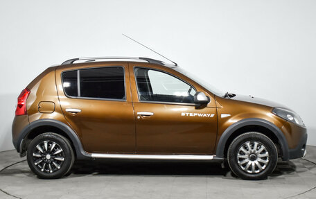 Renault Sandero I, 2013 год, 589 000 рублей, 4 фотография