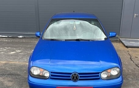 Volkswagen Golf IV, 2000 год, 300 000 рублей, 2 фотография