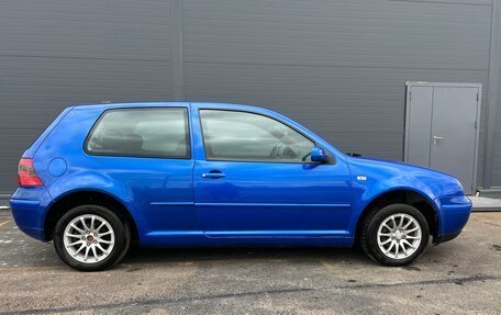 Volkswagen Golf IV, 2000 год, 300 000 рублей, 17 фотография