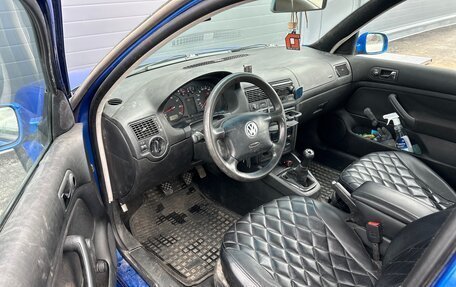 Volkswagen Golf IV, 2000 год, 300 000 рублей, 40 фотография