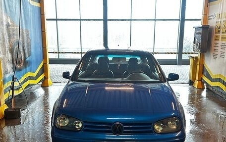 Volkswagen Golf IV, 2000 год, 300 000 рублей, 32 фотография