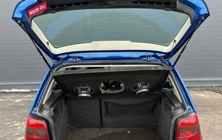 Volkswagen Golf IV, 2000 год, 300 000 рублей, 36 фотография