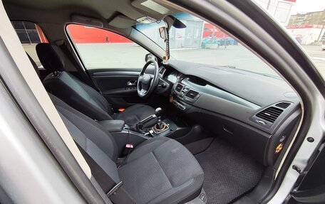 Renault Laguna III рестайлинг, 2008 год, 420 000 рублей, 19 фотография