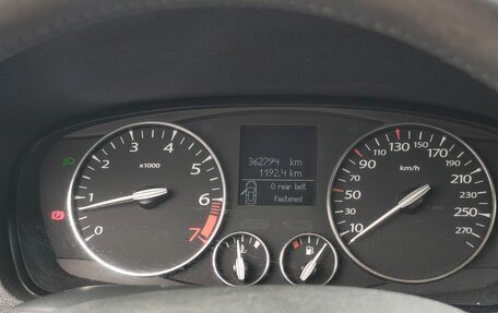 Renault Laguna III рестайлинг, 2008 год, 420 000 рублей, 24 фотография