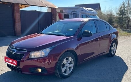 Chevrolet Cruze II, 2010 год, 450 000 рублей, 8 фотография