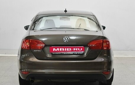 Volkswagen Jetta VI, 2012 год, 900 000 рублей, 3 фотография
