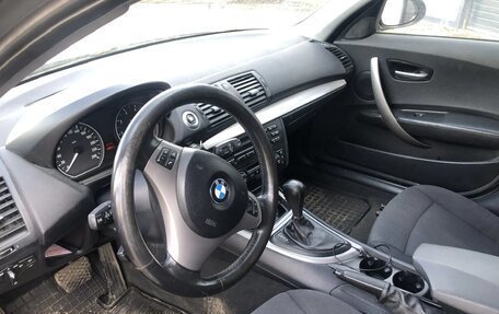 BMW 1 серия, 2004 год, 606 666 рублей, 8 фотография