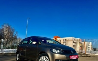 Volkswagen Golf Plus II, 2012 год, 750 000 рублей, 1 фотография