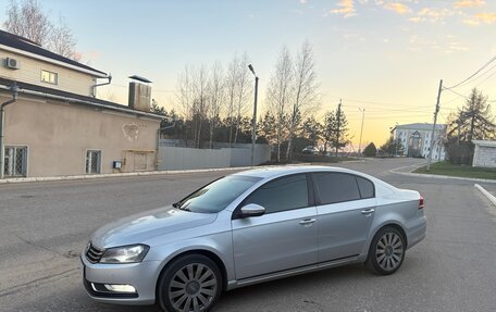 Volkswagen Passat B7, 2011 год, 830 000 рублей, 6 фотография