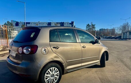 Volkswagen Golf Plus II, 2012 год, 750 000 рублей, 3 фотография