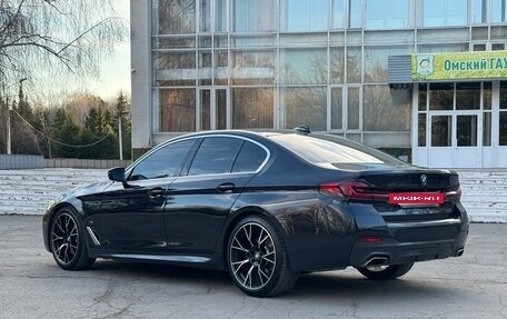 BMW 5 серия, 2022 год, 5 390 000 рублей, 8 фотография