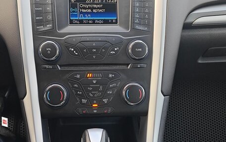Ford Mondeo V, 2015 год, 1 350 000 рублей, 11 фотография