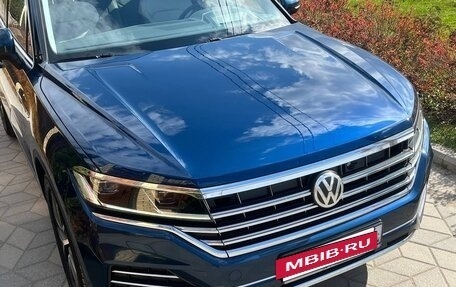 Volkswagen Touareg III, 2019 год, 4 300 000 рублей, 6 фотография