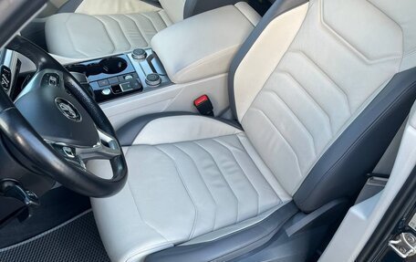 Volkswagen Touareg III, 2019 год, 4 300 000 рублей, 20 фотография