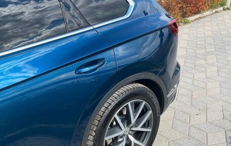 Volkswagen Touareg III, 2019 год, 4 300 000 рублей, 17 фотография