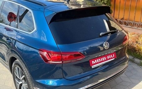 Volkswagen Touareg III, 2019 год, 4 300 000 рублей, 16 фотография