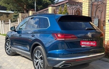 Volkswagen Touareg III, 2019 год, 4 300 000 рублей, 18 фотография