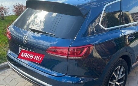 Volkswagen Touareg III, 2019 год, 4 300 000 рублей, 14 фотография