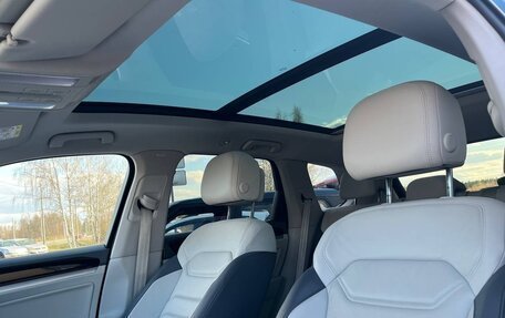 Volkswagen Touareg III, 2019 год, 4 300 000 рублей, 34 фотография