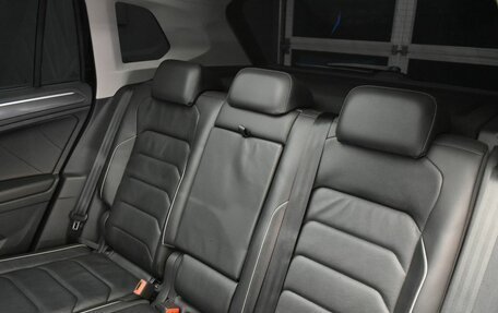 Volkswagen Tiguan II, 2018 год, 2 970 000 рублей, 12 фотография