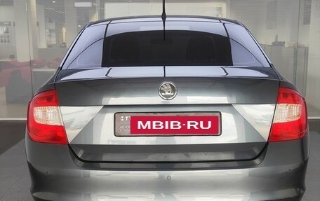 Skoda Rapid I, 2014 год, 900 000 рублей, 7 фотография