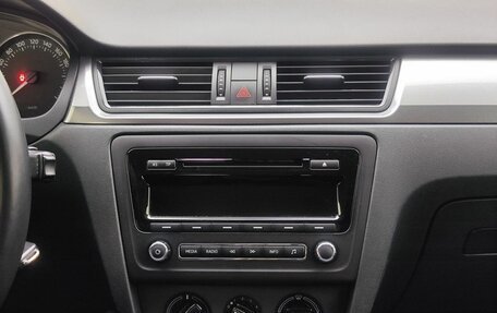 Skoda Rapid I, 2014 год, 900 000 рублей, 18 фотография