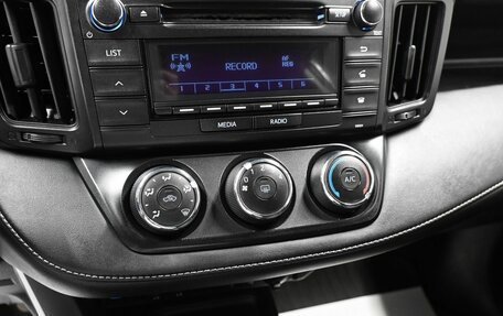 Toyota RAV4, 2016 год, 2 195 000 рублей, 16 фотография