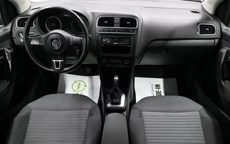 Volkswagen Polo VI (EU Market), 2010 год, 745 000 рублей, 11 фотография