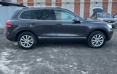 Volkswagen Touareg III, 2011 год, 2 100 000 рублей, 18 фотография