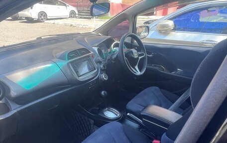 Honda Fit III, 2010 год, 600 000 рублей, 6 фотография