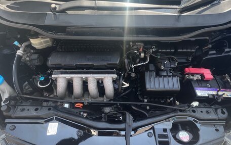 Honda Fit III, 2010 год, 600 000 рублей, 4 фотография