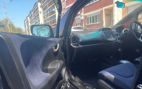 Honda Fit III, 2010 год, 600 000 рублей, 8 фотография