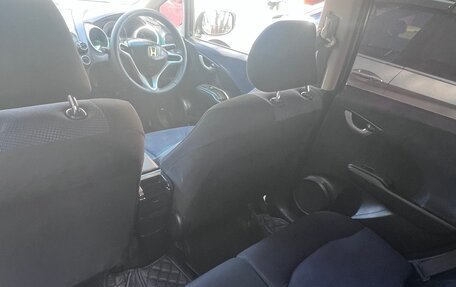Honda Fit III, 2010 год, 600 000 рублей, 9 фотография