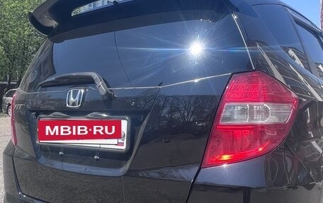 Honda Fit III, 2010 год, 600 000 рублей, 26 фотография