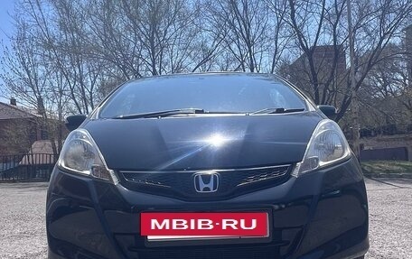 Honda Fit III, 2010 год, 600 000 рублей, 33 фотография