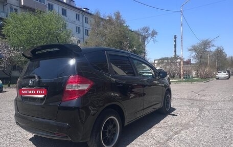 Honda Fit III, 2010 год, 600 000 рублей, 35 фотография