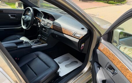 Mercedes-Benz E-Класс, 2011 год, 1 630 000 рублей, 23 фотография