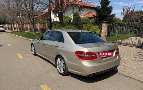 Mercedes-Benz E-Класс, 2011 год, 1 630 000 рублей, 10 фотография