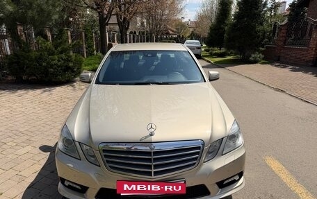 Mercedes-Benz E-Класс, 2011 год, 1 630 000 рублей, 16 фотография