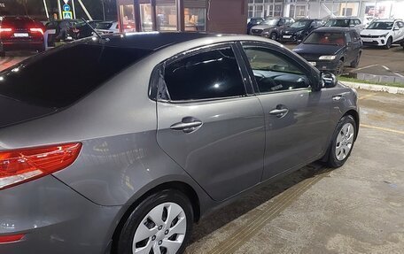 KIA Rio III рестайлинг, 2016 год, 940 000 рублей, 5 фотография
